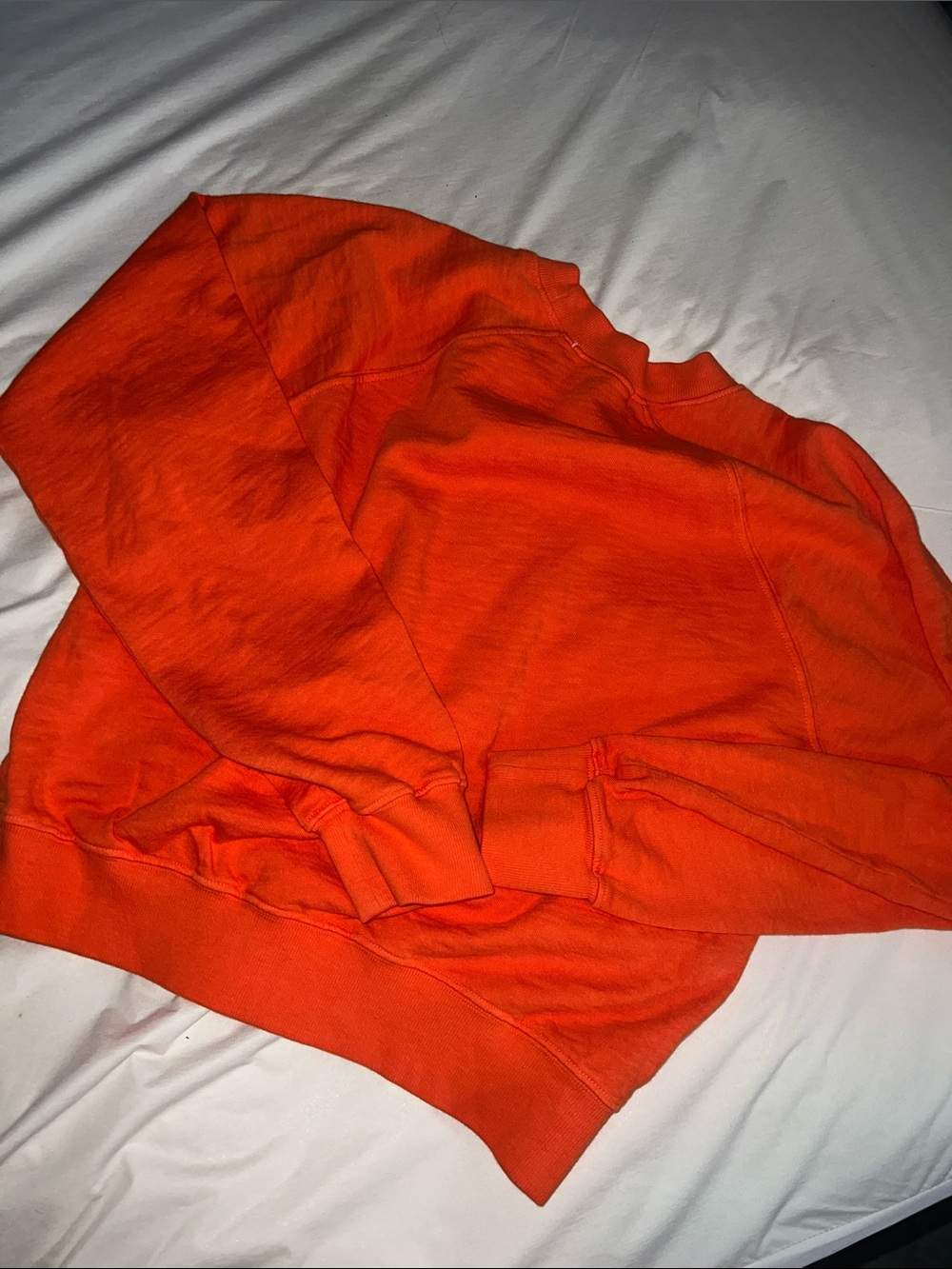 Eterne Raglan Sweatshirt - Picture 7 of 13